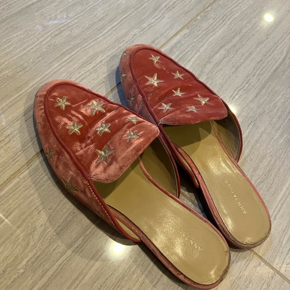 Anne Taylor Star Mules - Picture 4 of 4